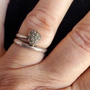 Vintage‎ silver/marcasite heart  ring 7- 7.5